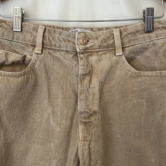 Zara Cream Straight Leg Jeans - Picture 2 of 4